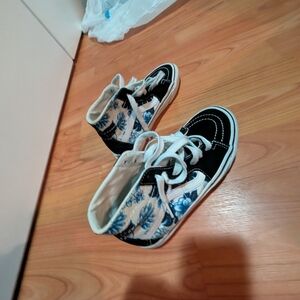 Vans Kids High-Top Sneakers - Black and White with Blue Accents